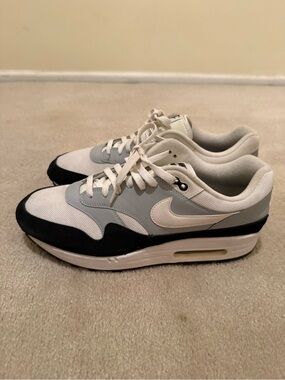 Nike Men’s Air Max 1 — White, Black, grey